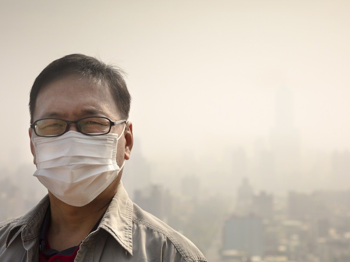 La contaminación del aire puede empeorar la tasa de mortalidad por COVID-19